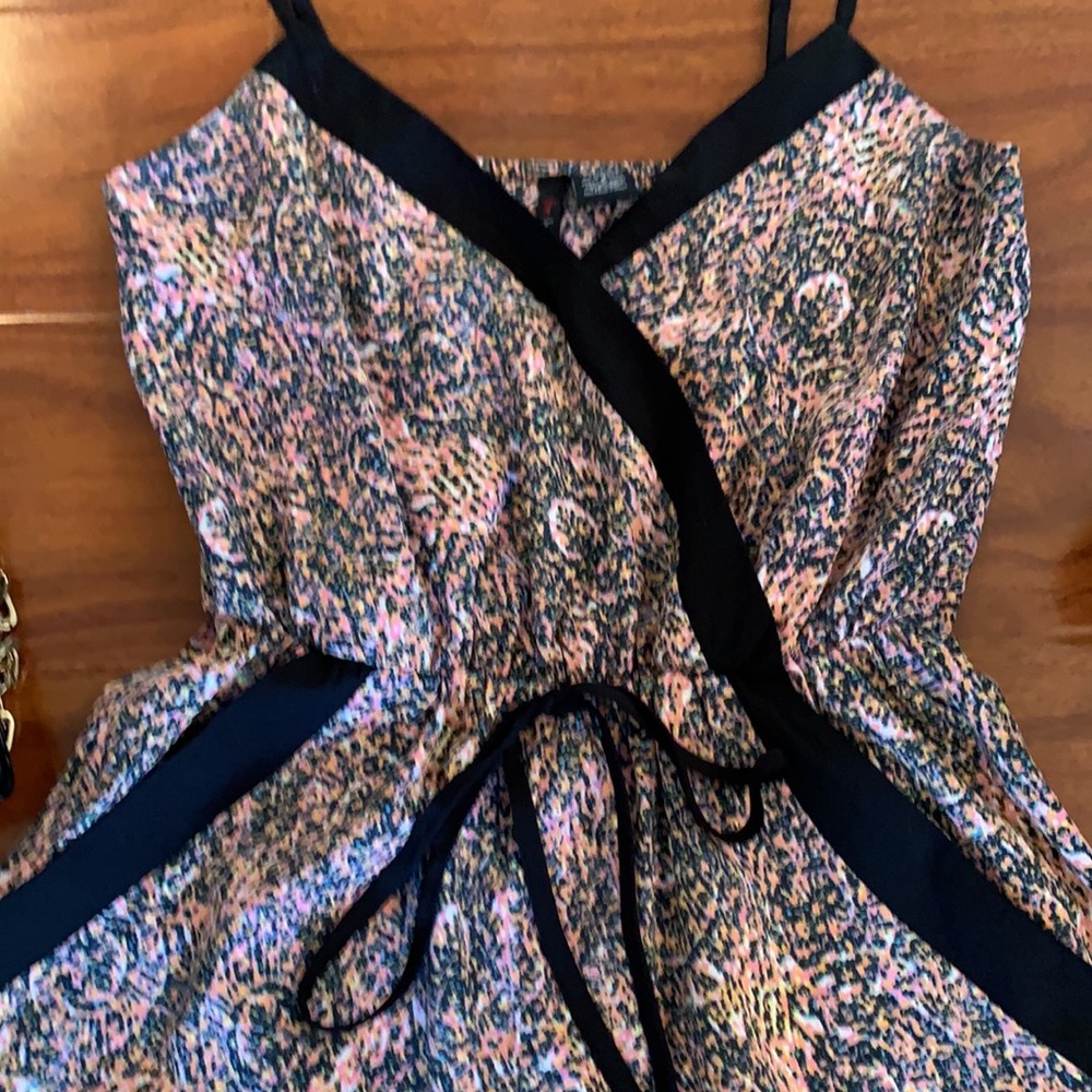 Romper - Picture 2 of 5